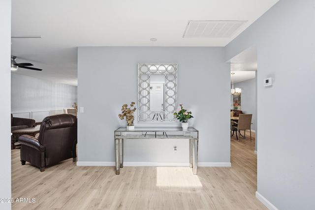 8198 E DEL CAVERNA Drive, Scottsdale, AZ 85258