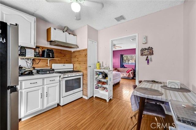 2548 Missouri Avenue, South Gate, CA 90280