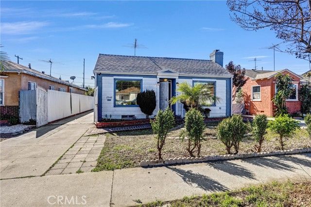 2548 Missouri Avenue, South Gate, CA 90280