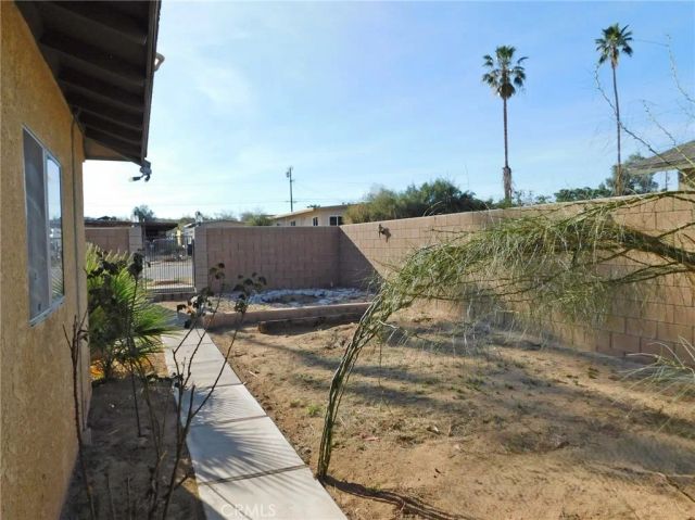 71762 El Paseo, 29 Palms, CA 92277