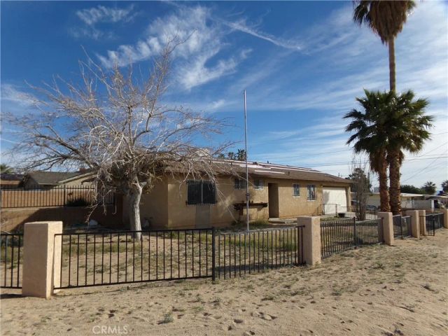 71762 El Paseo, 29 Palms, CA 92277