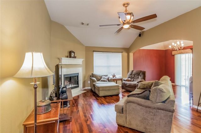 3612 Bird House DR, Round Rock, TX 78665