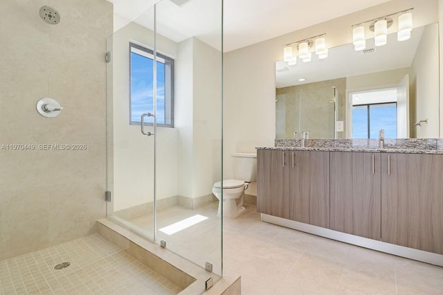 5350 NW 84th Ave 601, Doral, FL 33166