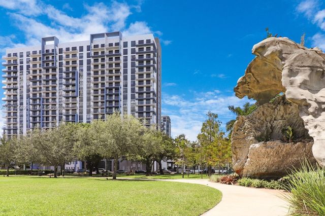 5350 NW 84th Ave 601, Doral, FL 33166