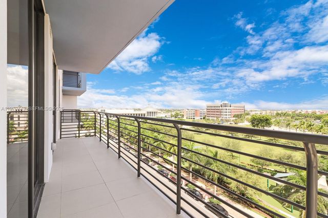 5350 NW 84th Ave 601, Doral, FL 33166