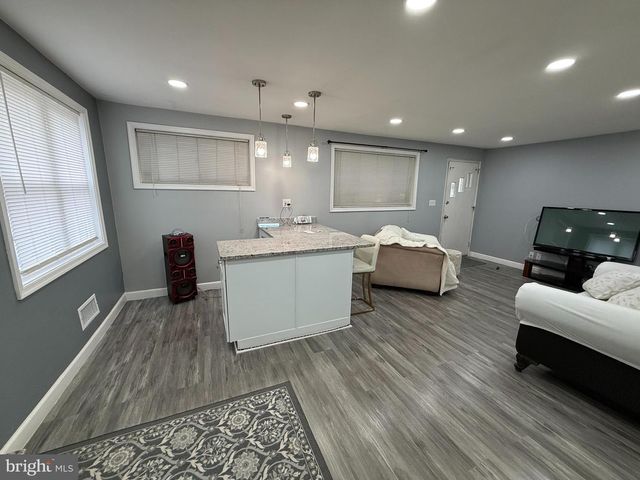 7911 25TH AVE, Hyattsville, MD 20783