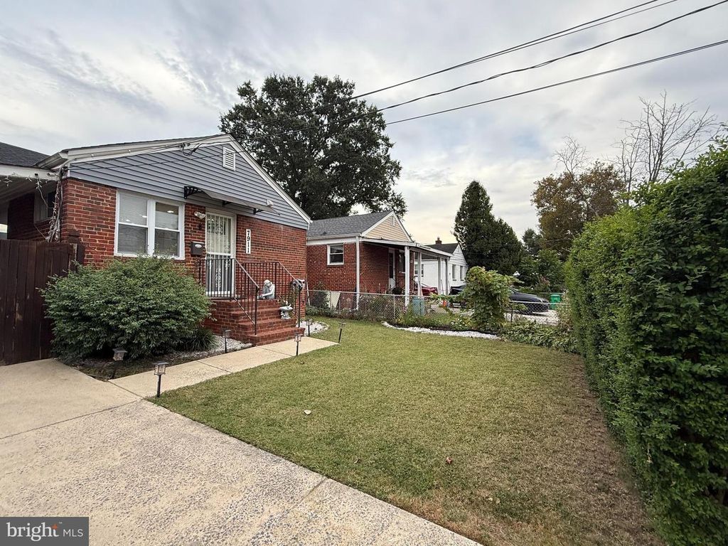 7911 25TH AVE, Hyattsville, MD 20783