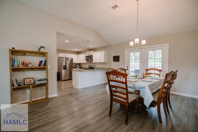 46 Persimmon Boulevard NE, Ludowici, GA 31316
