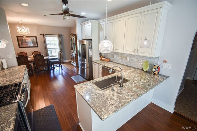 11804 Benton, Northport, AL 35475