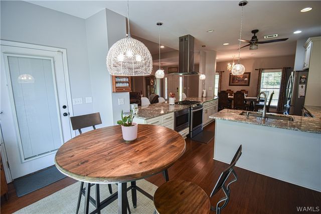 11804 Benton, Northport, AL 35475