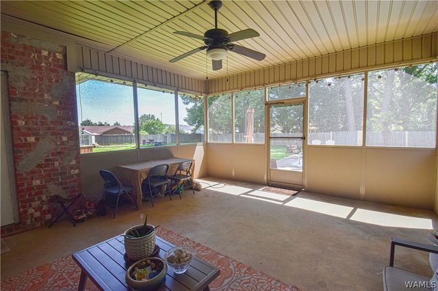 11804 Benton, Northport, AL 35475