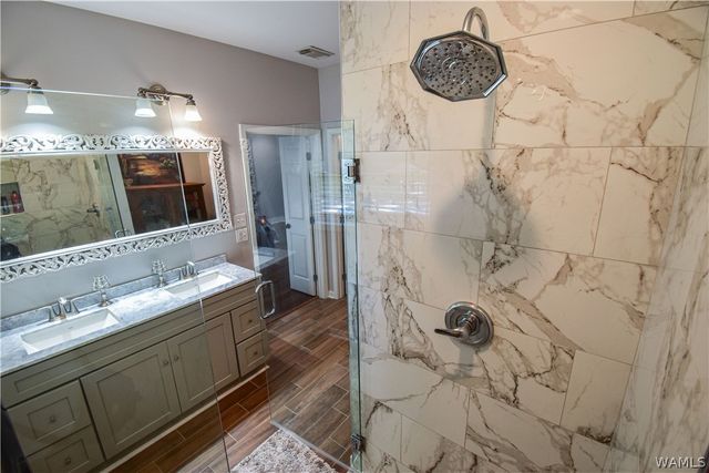 11804 Benton, Northport, AL 35475