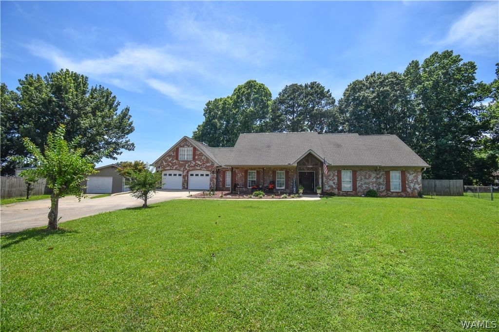 11804 Benton, Northport, AL 35475