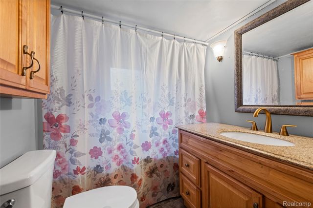 26240 Gibraltar Road, Flat Rock, MI 48134