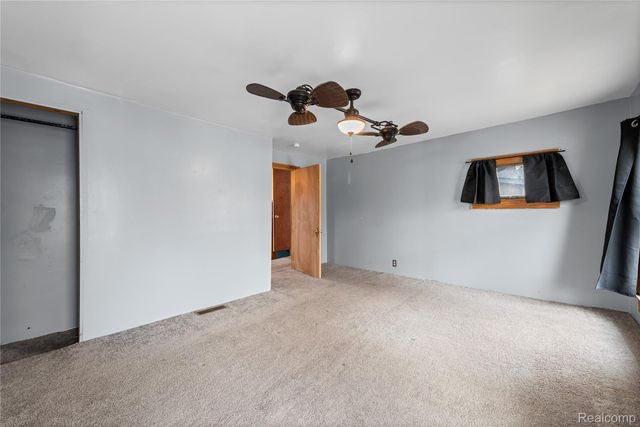 26240 Gibraltar Road, Flat Rock, MI 48134