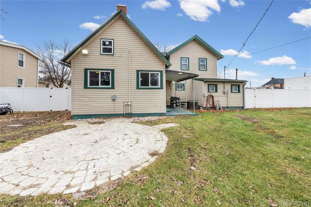 26240 Gibraltar Road, Flat Rock, MI 48134