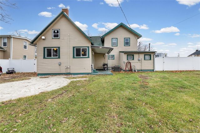 26240 Gibraltar Road, Flat Rock, MI 48134