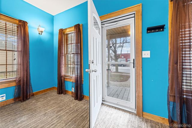 26240 Gibraltar Road, Flat Rock, MI 48134