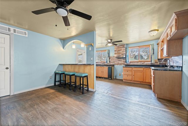 26240 Gibraltar Road, Flat Rock, MI 48134