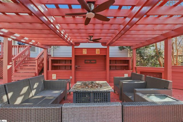 132 Deer Creek Court, Easley, SC 29642