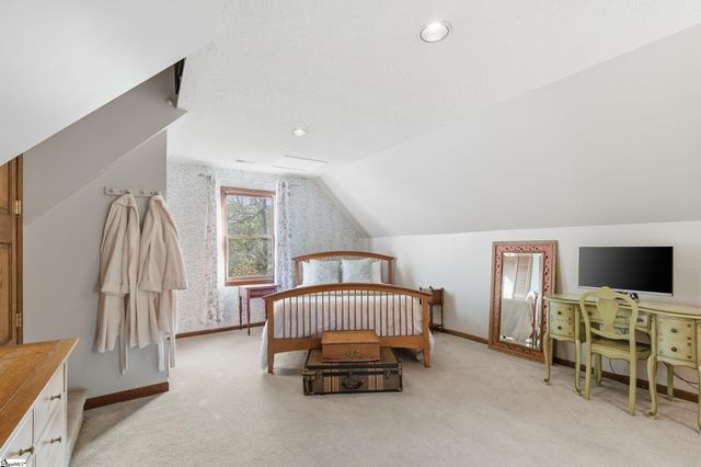 132 Deer Creek Court, Easley, SC 29642