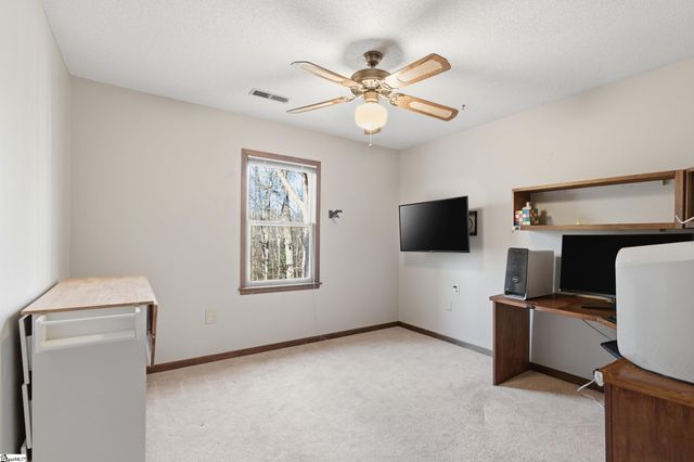 132 Deer Creek Court, Easley, SC 29642