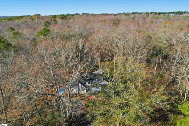 132 Deer Creek Court, Easley, SC 29642