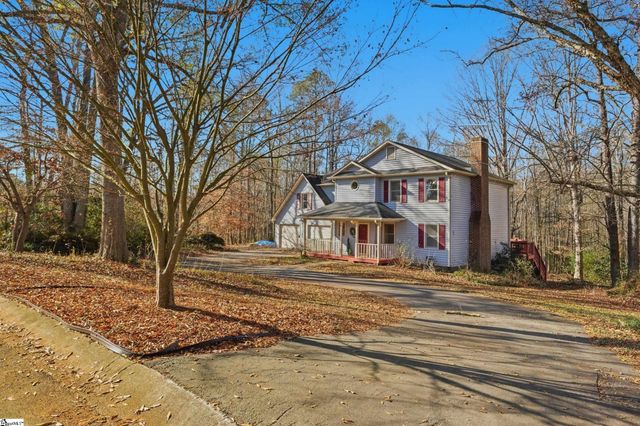 132 Deer Creek Court, Easley, SC 29642