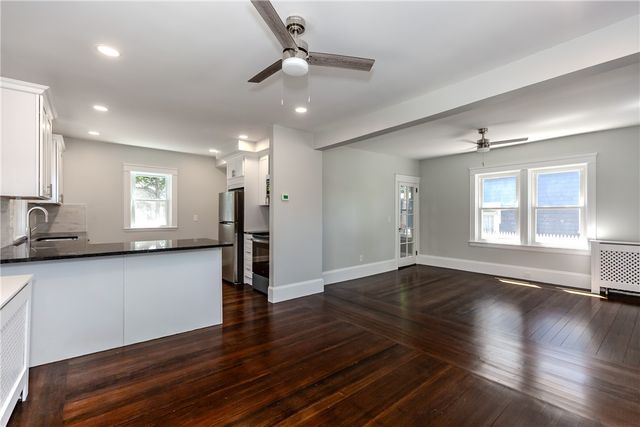 41 Wellesley Avenue, North Providence, RI 02911