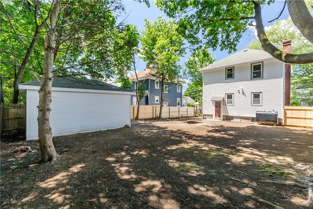 41 Wellesley Avenue, North Providence, RI 02911
