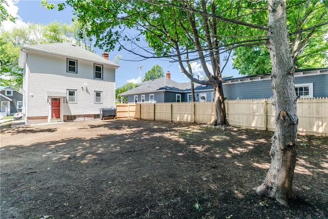 41 Wellesley Avenue, North Providence, RI 02911
