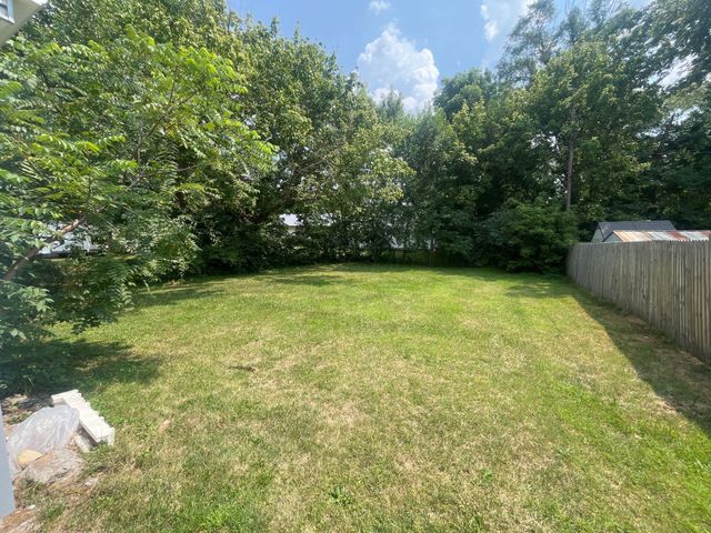 1227 Hart Road, Columbus, OH 43223