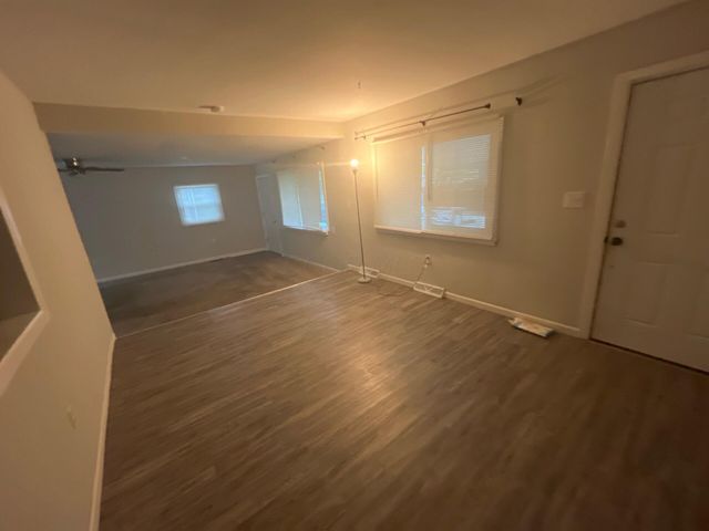 1227 Hart Road, Columbus, OH 43223