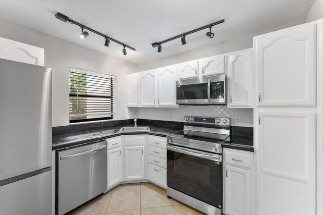 3873 NW 35th Street 1505, Coconut Creek, FL 33066