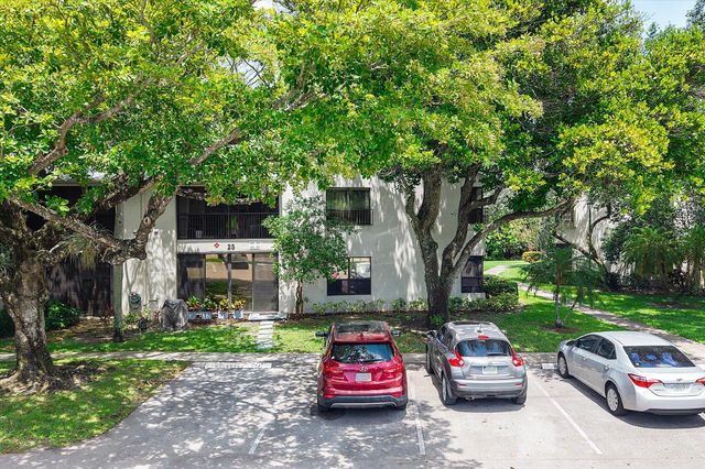 3873 NW 35th Street 1505, Coconut Creek, FL 33066