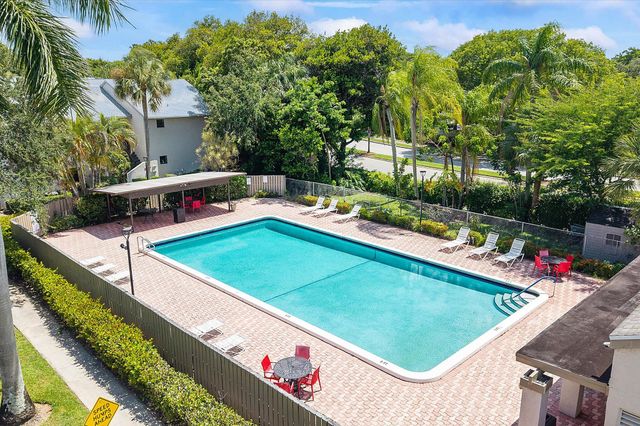 3873 NW 35th Street 1505, Coconut Creek, FL 33066