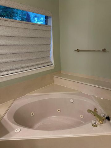 3415 Kingsway Court, Houston, TX 77339