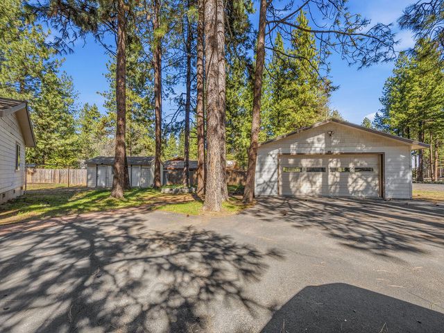 15531 Green Wing Loop, Keno, OR 97627