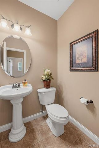 116 Wyndgate Valley Drive, Lake St Louis, MO 63367