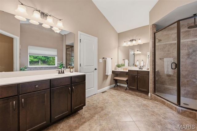 116 Wyndgate Valley Drive, Lake St Louis, MO 63367