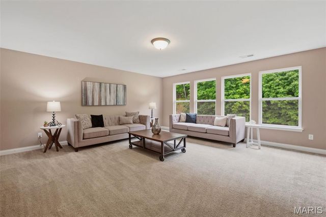 116 Wyndgate Valley Drive, Lake St Louis, MO 63367
