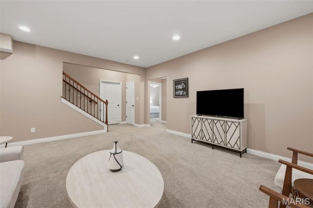 116 Wyndgate Valley Drive, Lake St Louis, MO 63367