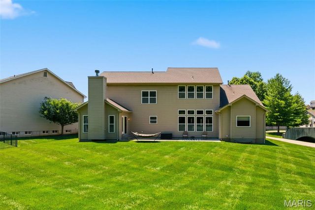 116 Wyndgate Valley Drive, Lake St Louis, MO 63367