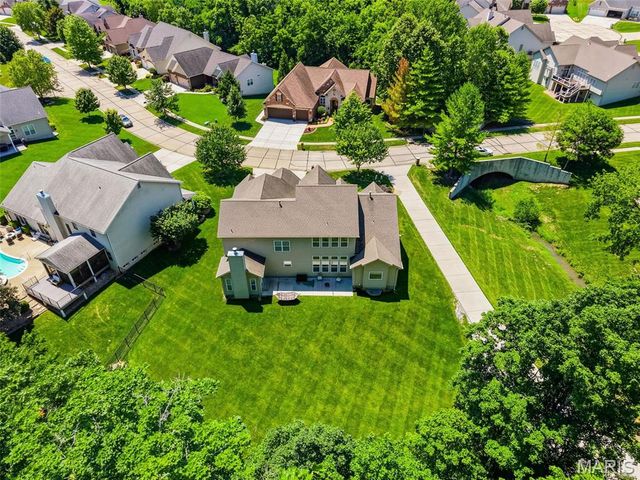 116 Wyndgate Valley Drive, Lake St Louis, MO 63367