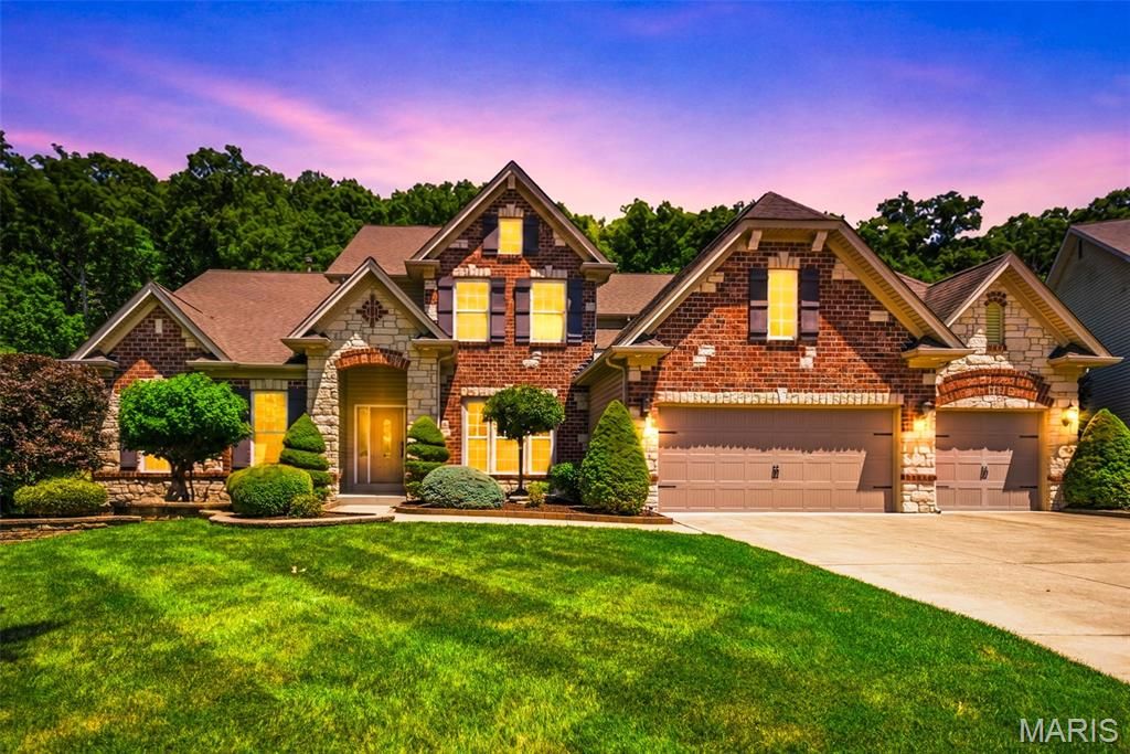 116 Wyndgate Valley Drive, Lake St Louis, MO 63367