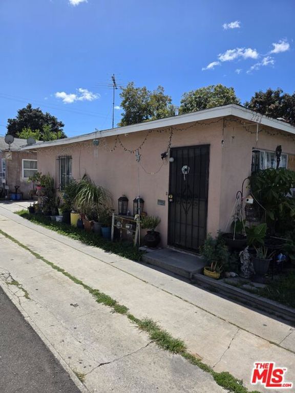 2798 Laurel Place, South Gate, CA 90280 — photo 2