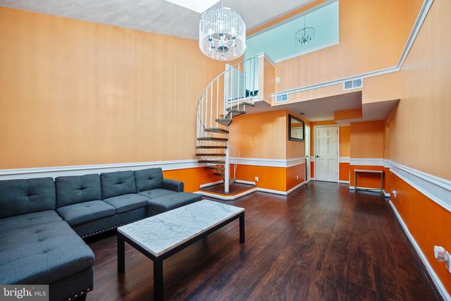 7902 BRIDGE AVE, Baltimore, MD 21237