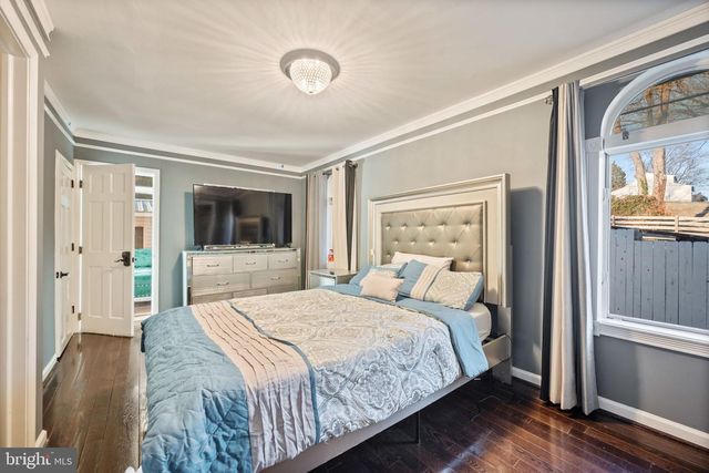 7902 BRIDGE AVE, Baltimore, MD 21237