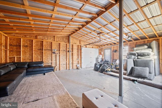 7902 BRIDGE AVE, Baltimore, MD 21237