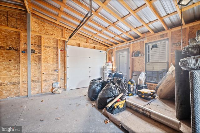 7902 BRIDGE AVE, Baltimore, MD 21237